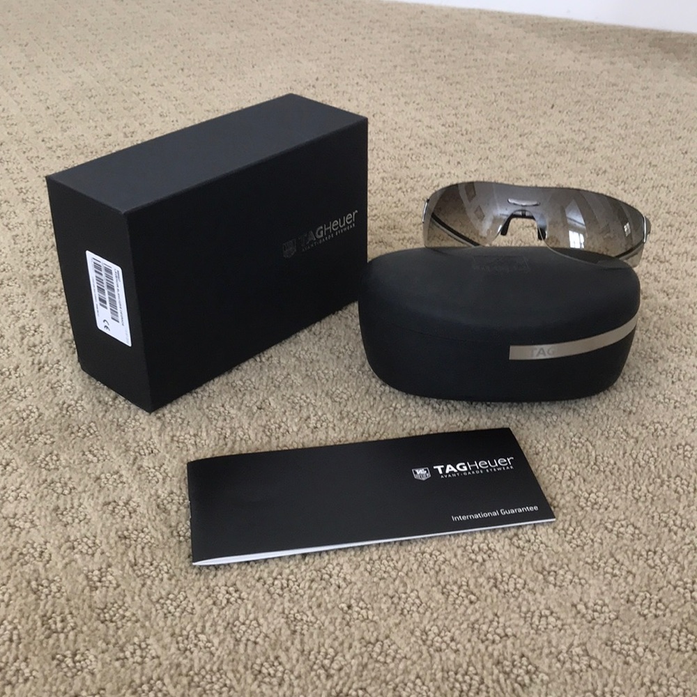 Tag Heuer Squadra sunglasses